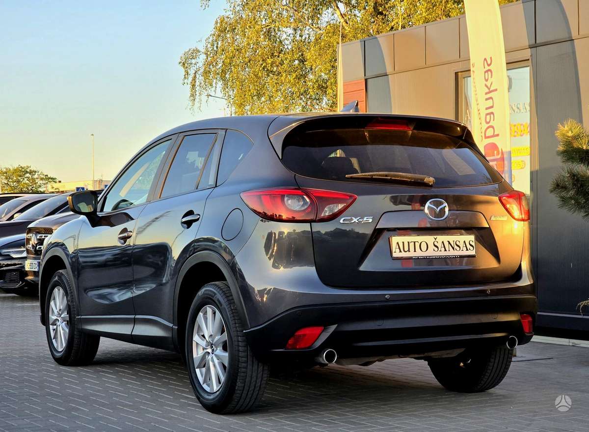 Mazda CX-5, 2.2 l., off-road / crossover