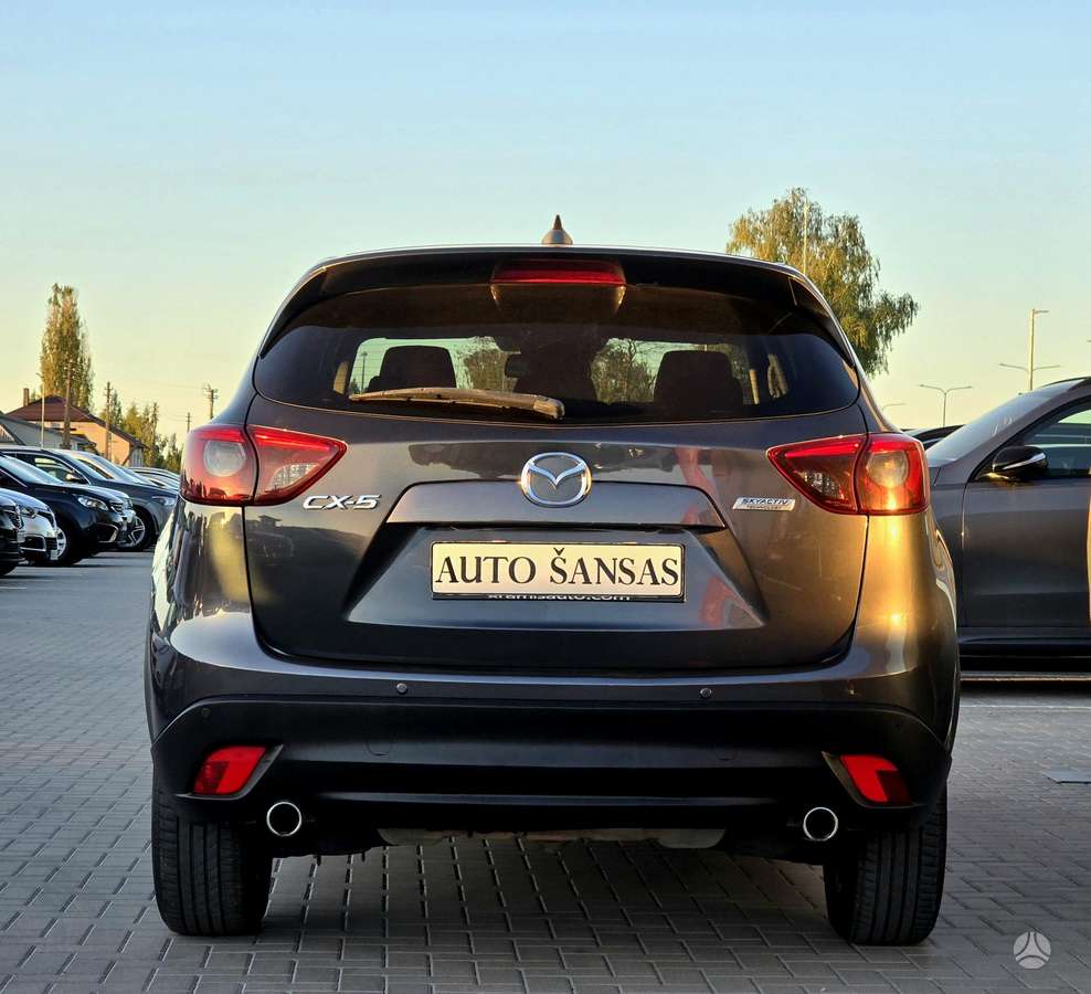 Mazda CX-5, 2.2 l., off-road / crossover