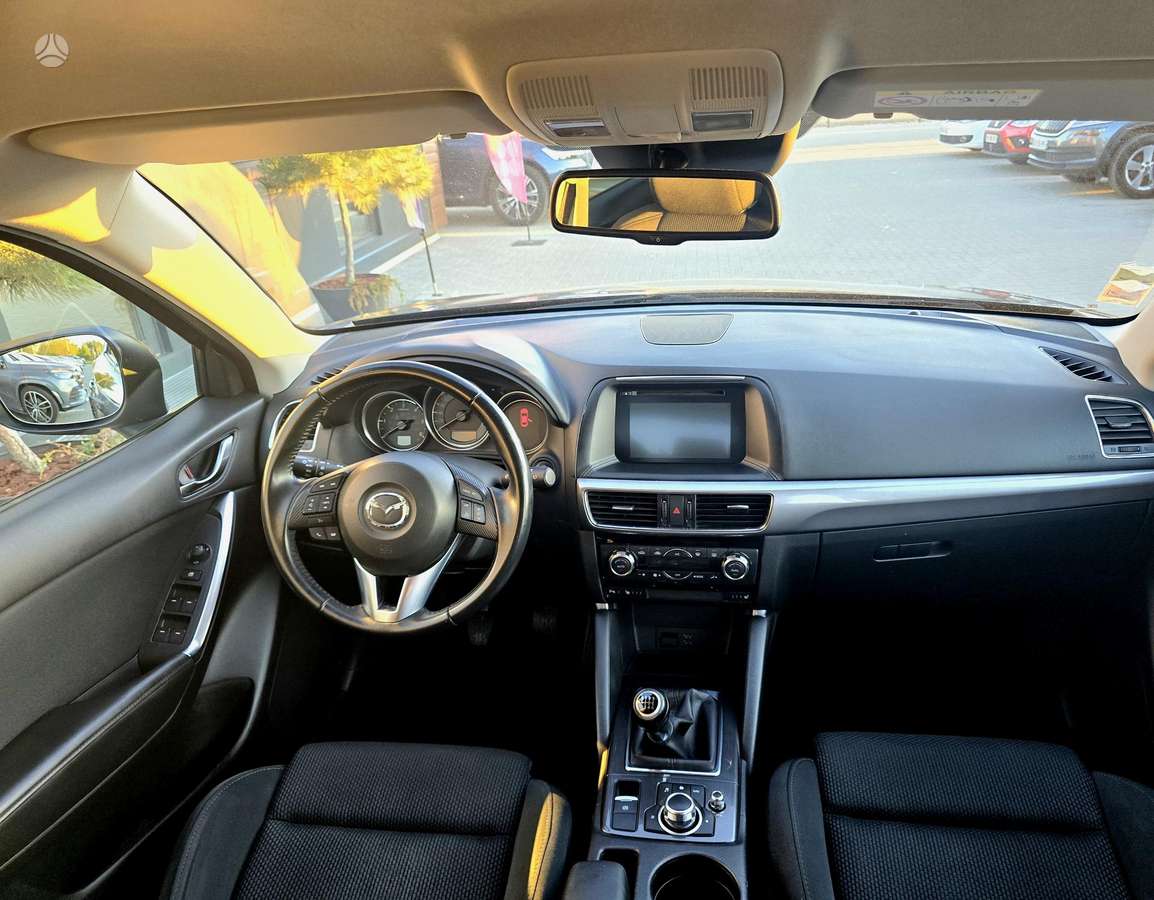 Mazda CX-5, 2.2 l., off-road / crossover