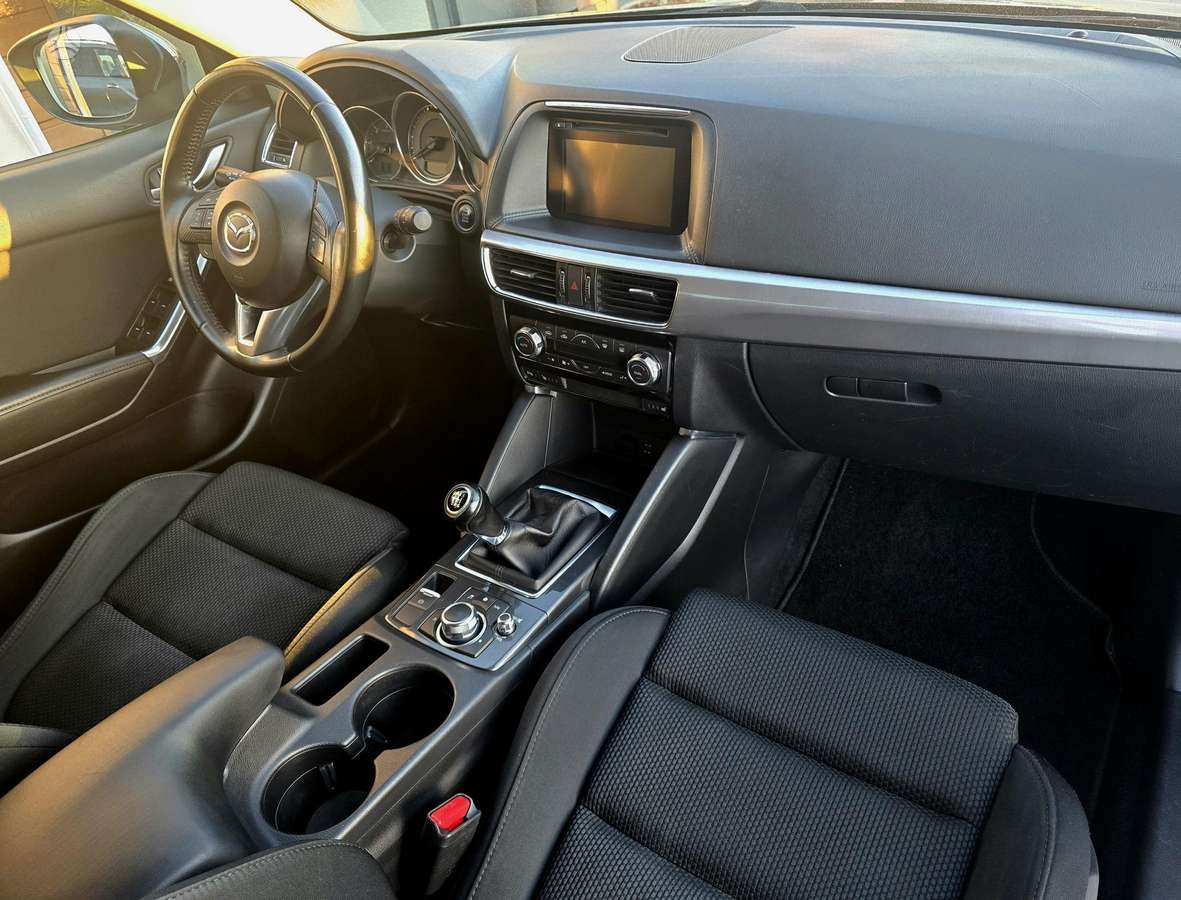 Mazda CX-5, 2.2 l., Внедорожник / Кроссовер