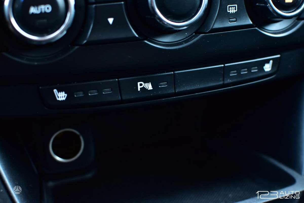 Mazda 6, 2.2 l., universalas