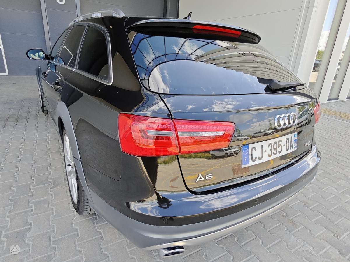 Audi A6 allroad, 3.0 l., Универсал