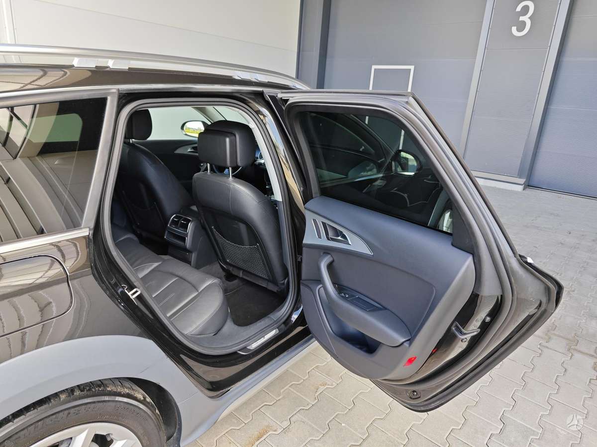 Audi A6 allroad, 3.0 l., Универсал