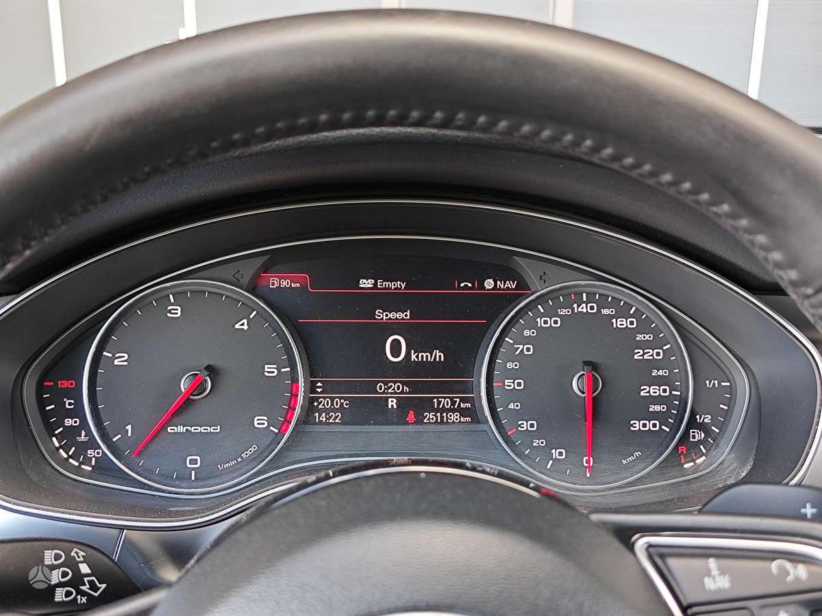 Audi A6 allroad, 3.0 l., Универсал