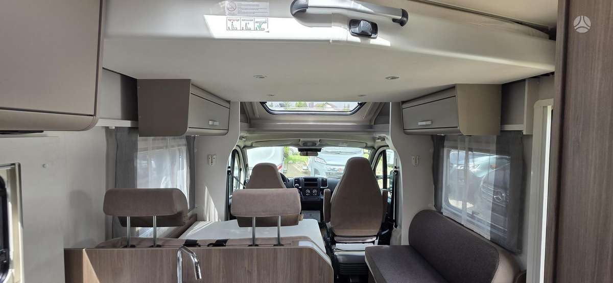 Carado T448 PRO+ Pack, campers