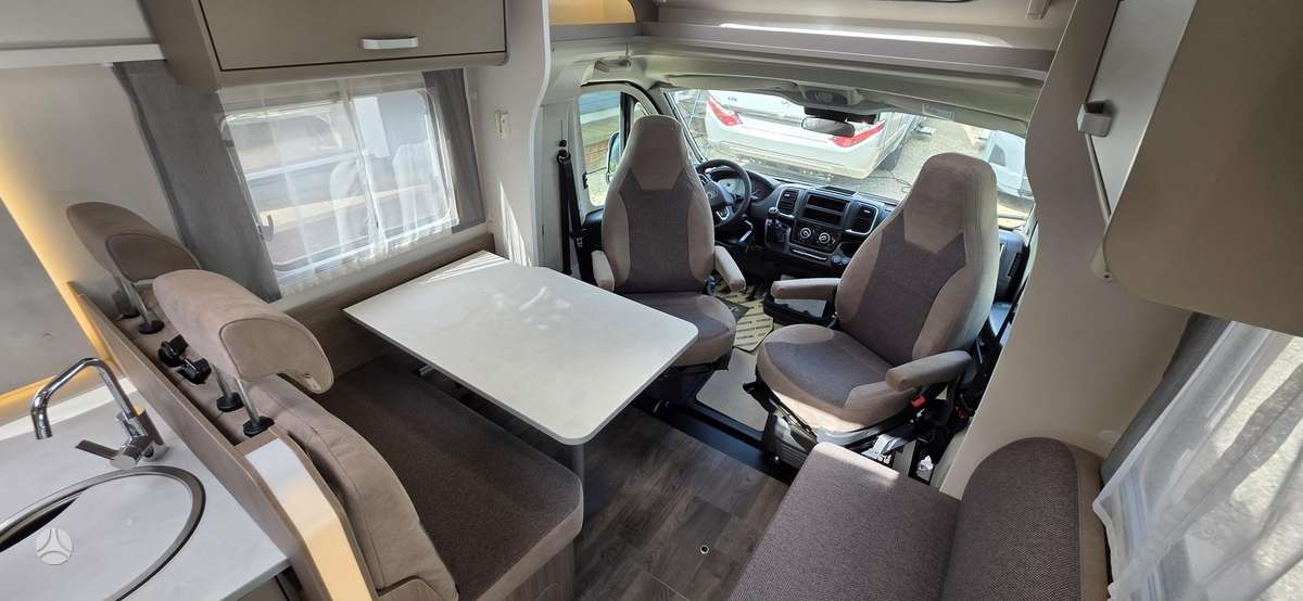 Carado T448 PRO+ Pack, campers