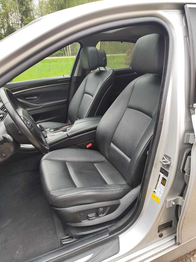 BMW 528, 3.0 l., Седан