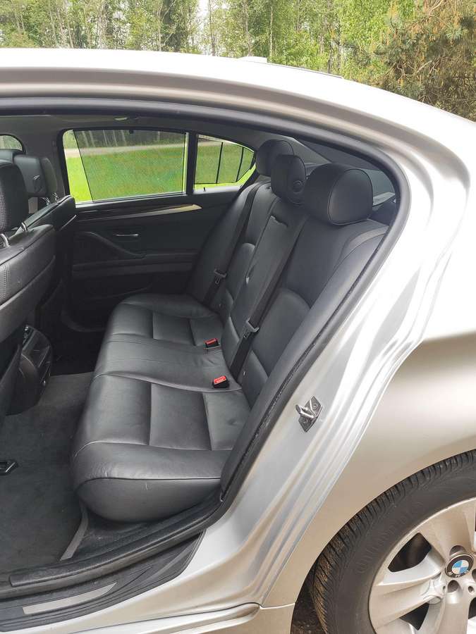 BMW 528, 3.0 l., Седан