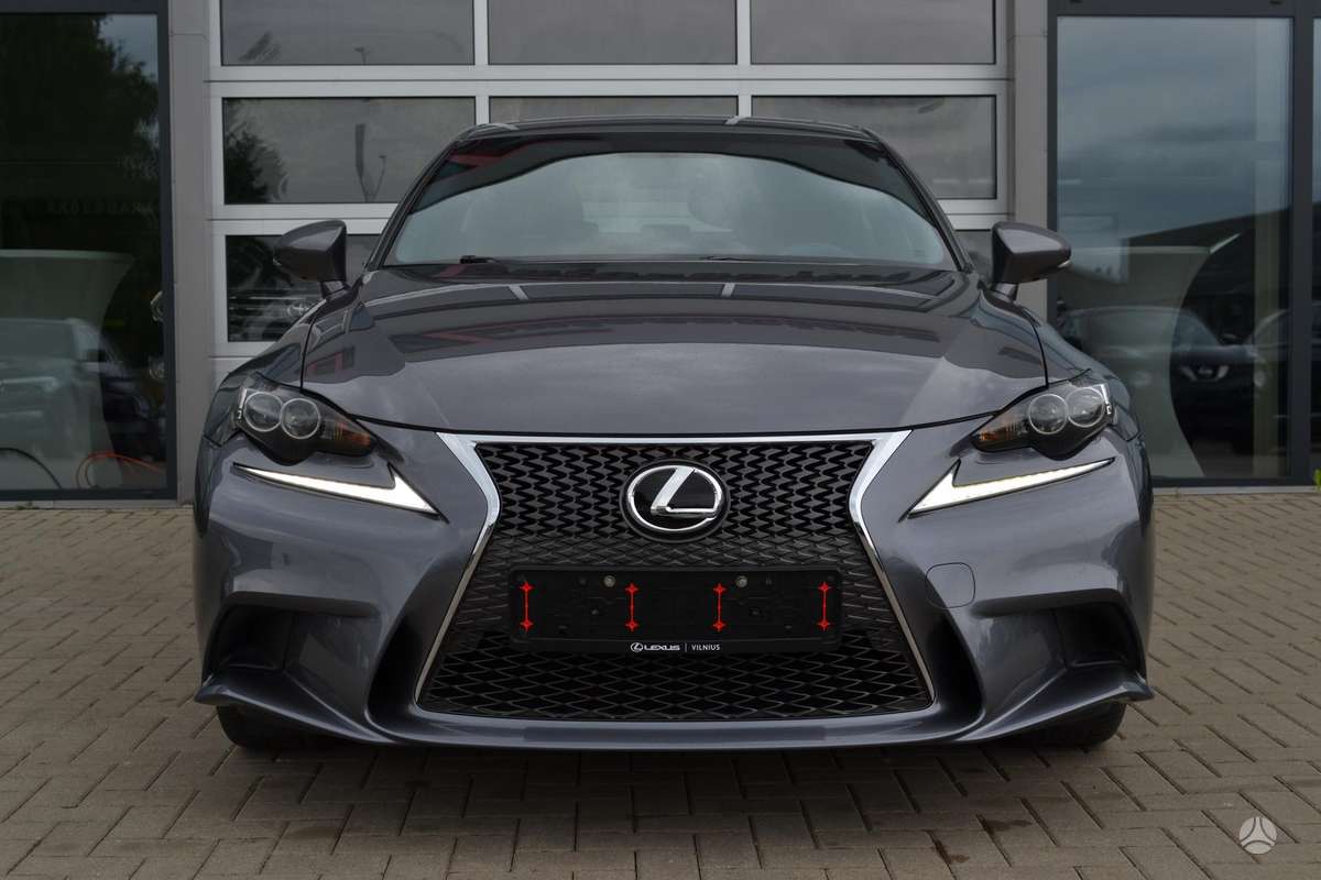 Lexus IS 350, 3.5 l., Седан