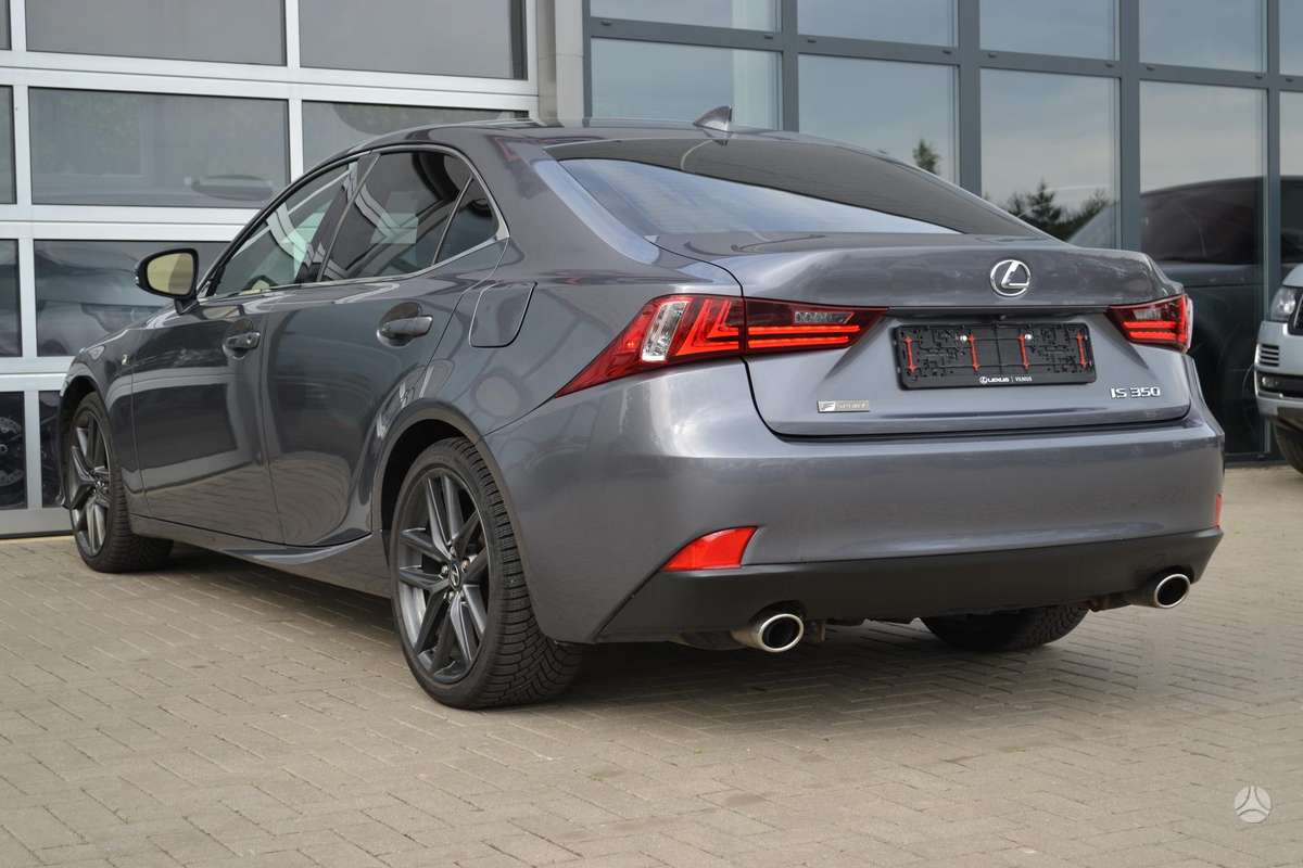 Lexus IS 350, 3.5 l., Седан