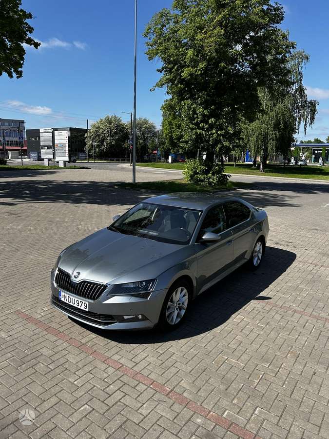 Škoda Superb - 4