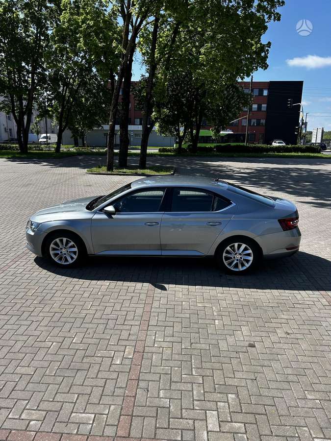 Škoda Superb - 6