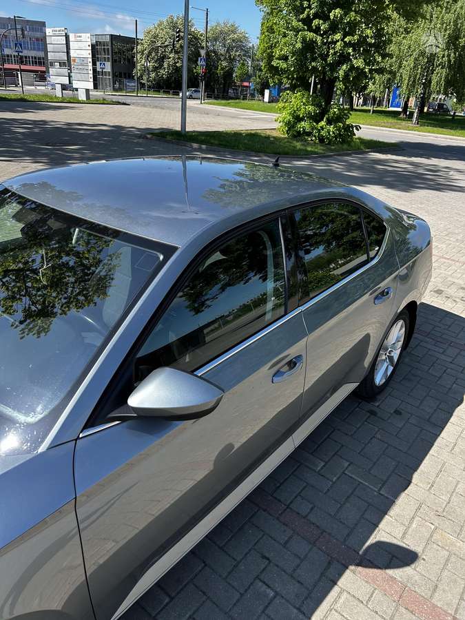 Škoda Superb - 10