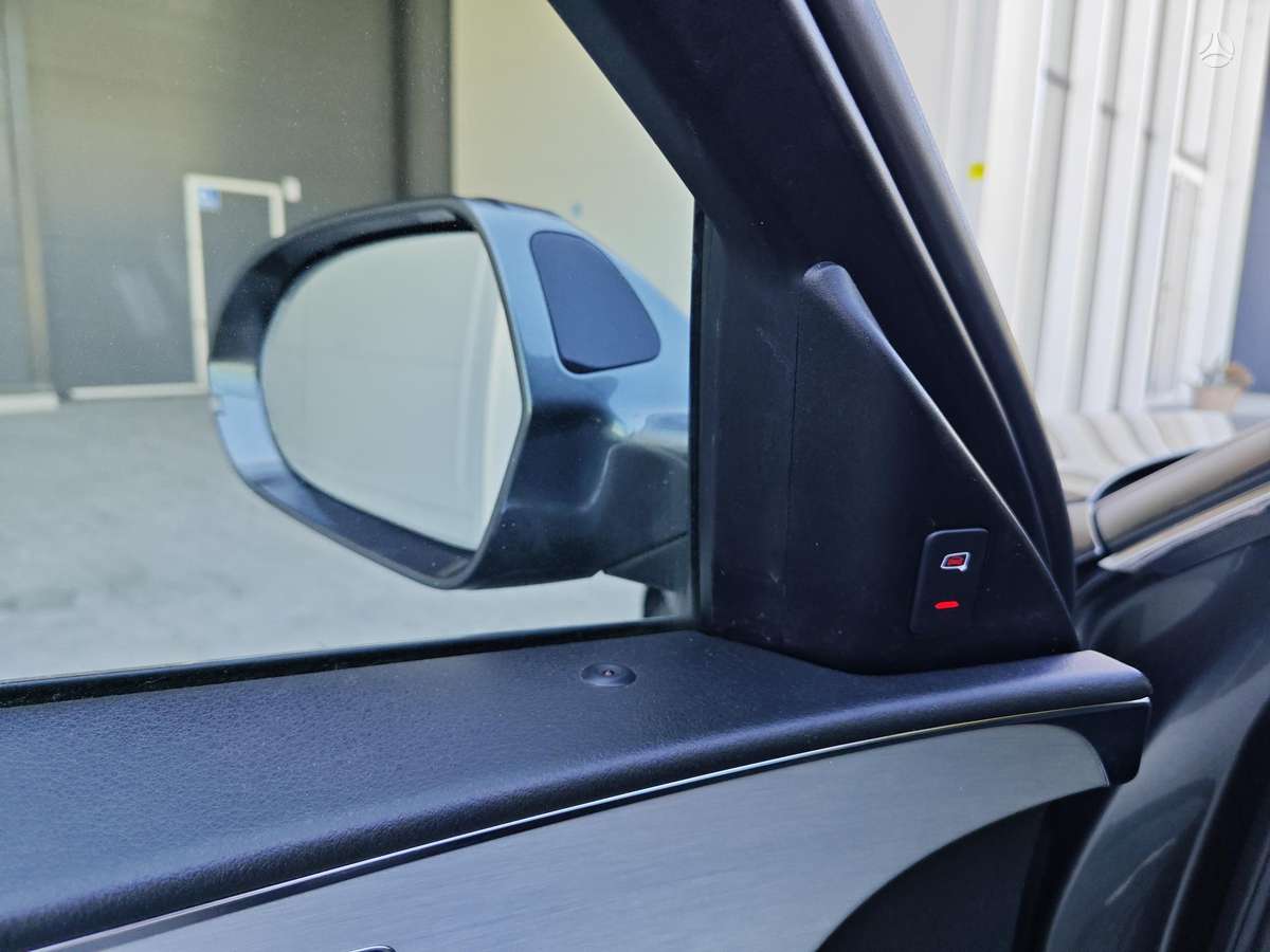 Audi A6, 2.0 l., Универсал