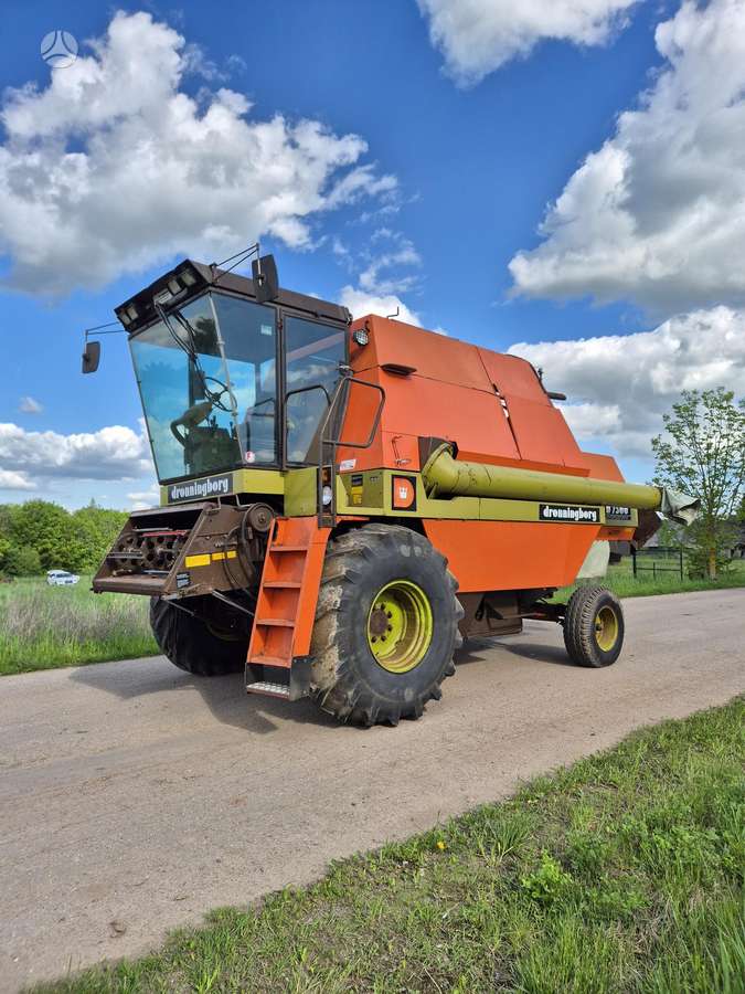 Dronningborg D7500, комбайны