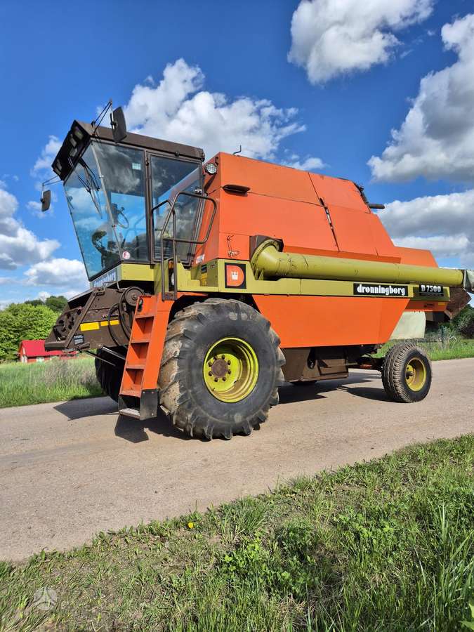 Dronningborg D7500, комбайны
