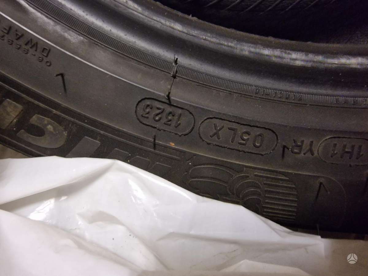 Michelin CrossClimate 2, universalios 225/55 R18