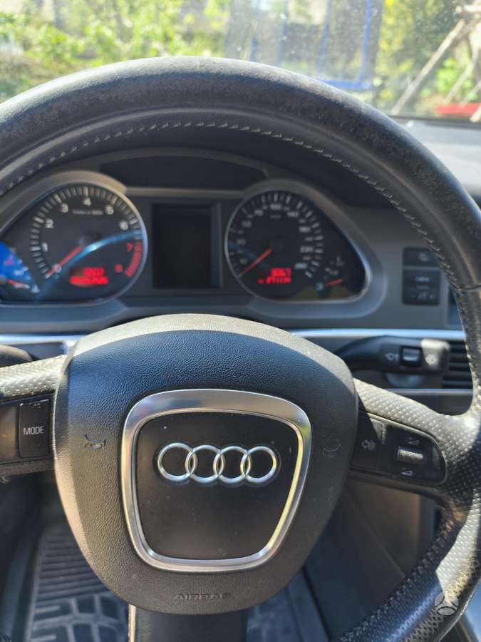 Audi A6, 2.4 l., Седан