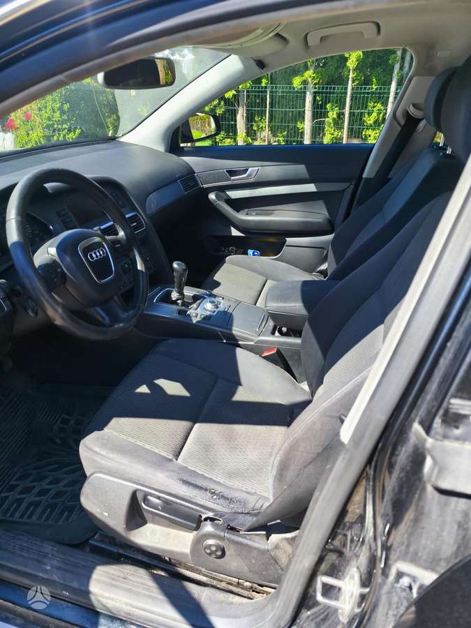 Audi A6, 2.4 l., Седан