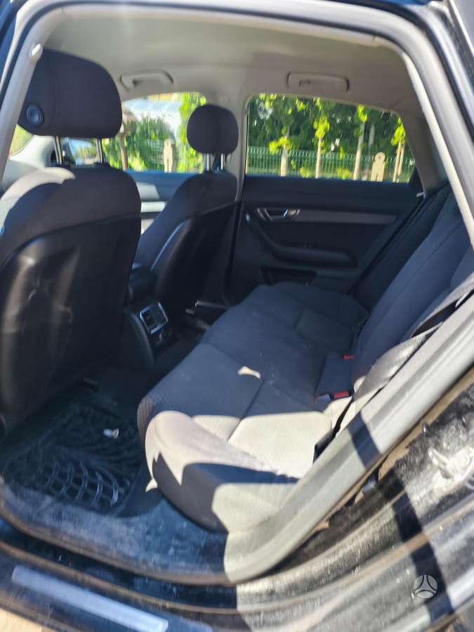 Audi A6, 2.4 l., Седан