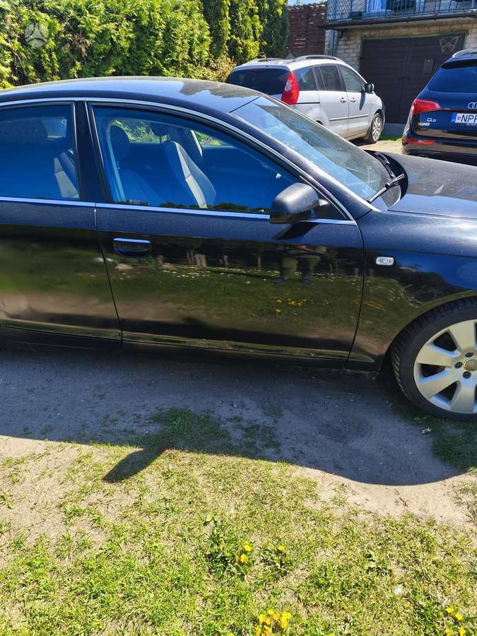 Audi A6, 2.4 l., Седан