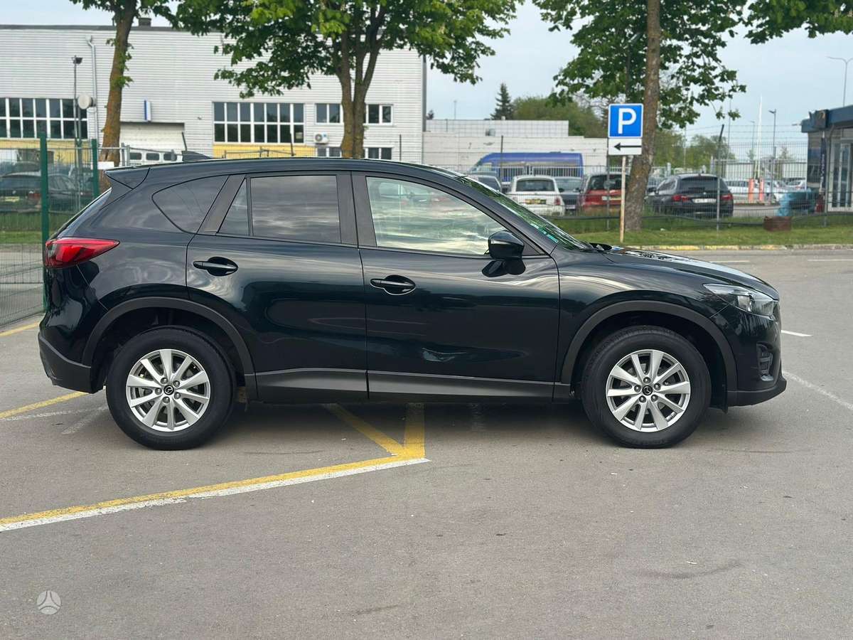 Mazda CX-5, 2.2 l., off-road / crossover