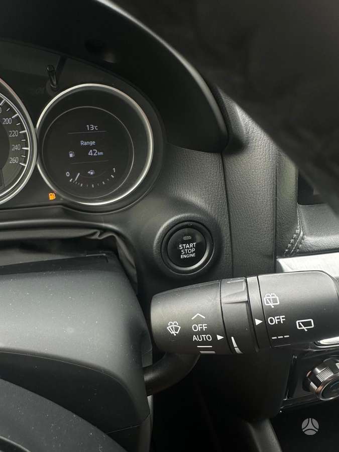 Mazda CX-5, 2.2 l., off-road / crossover