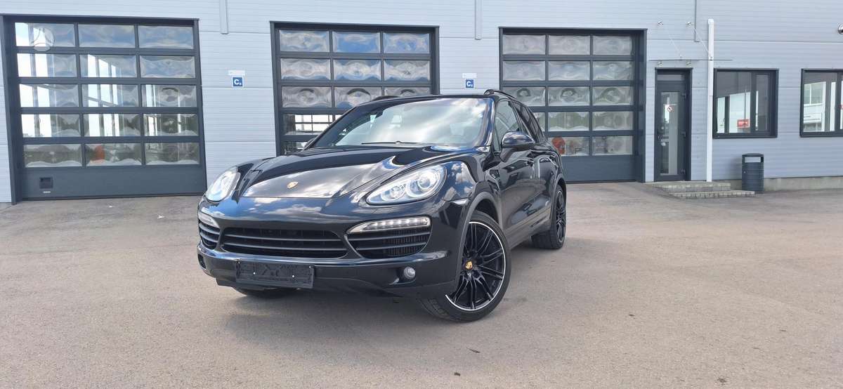 Porsche Cayenne - 3