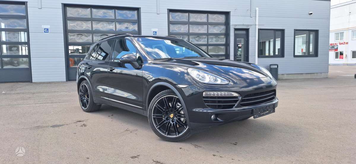 Porsche Cayenne - 5