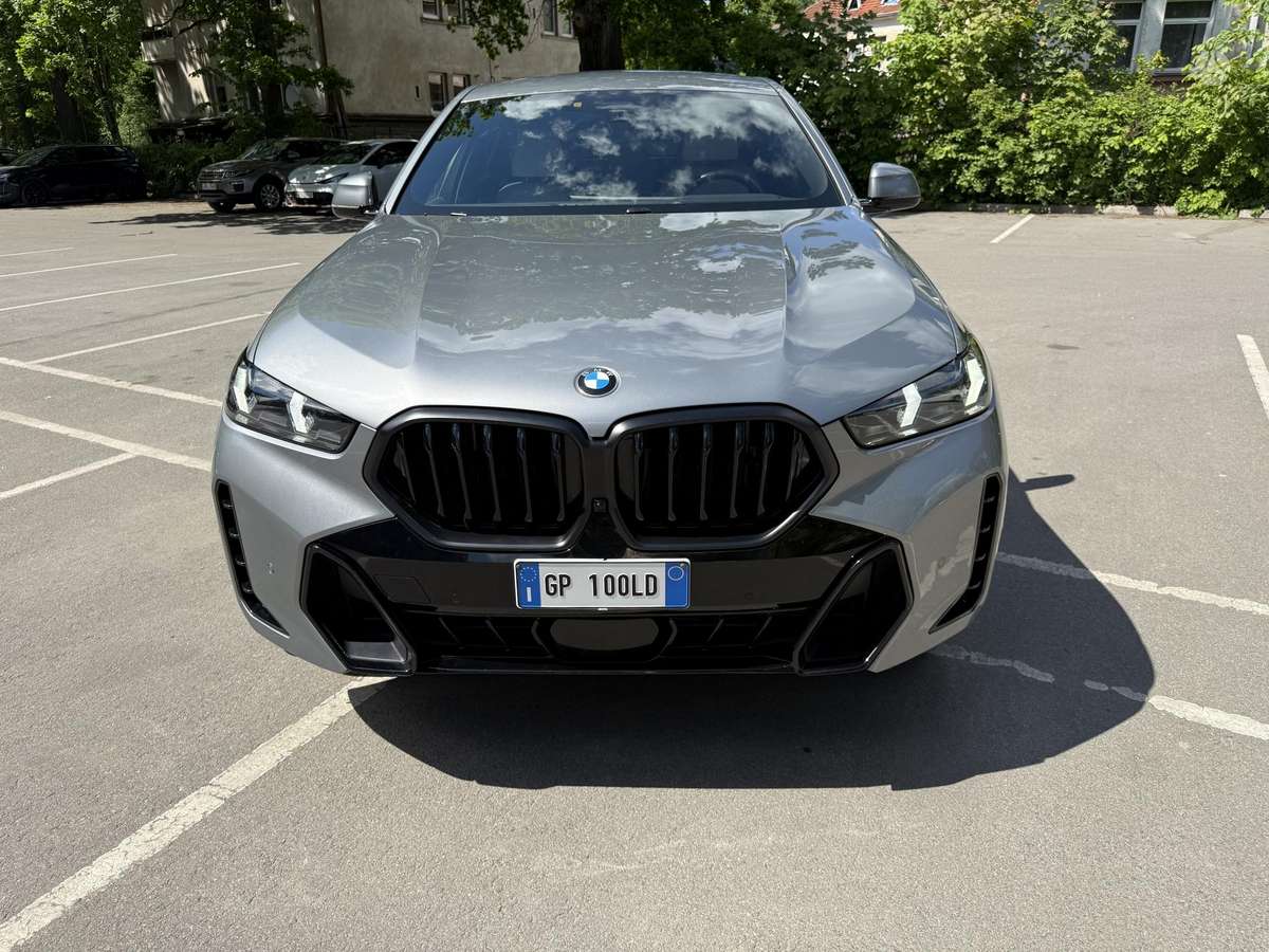 BMW X6, 3.0 l., visurgājējs / krosovers