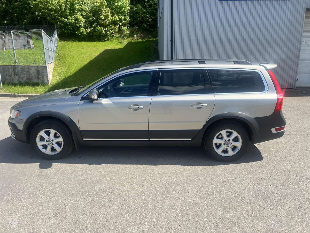 Volvo XC70, 2.4 l., universalas