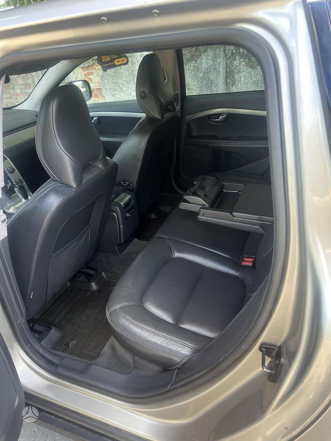 Volvo XC70, 2.4 l., universalas