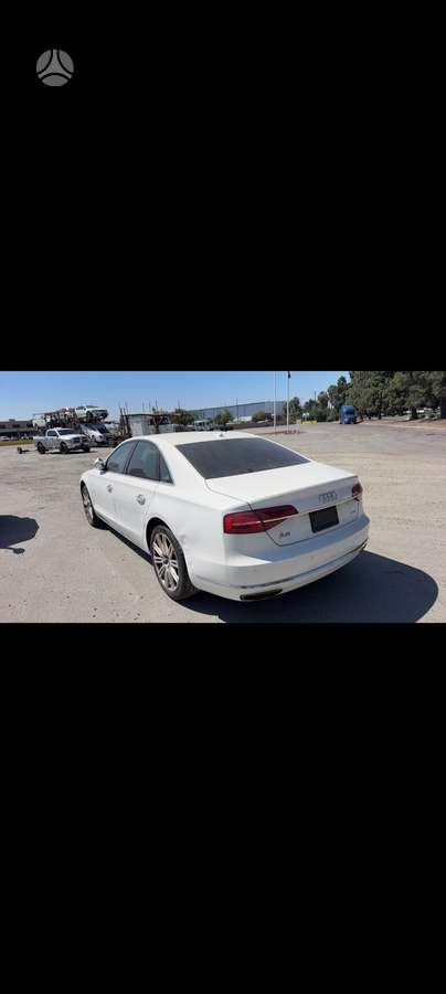 Audi A8, 3.0 l., Седан