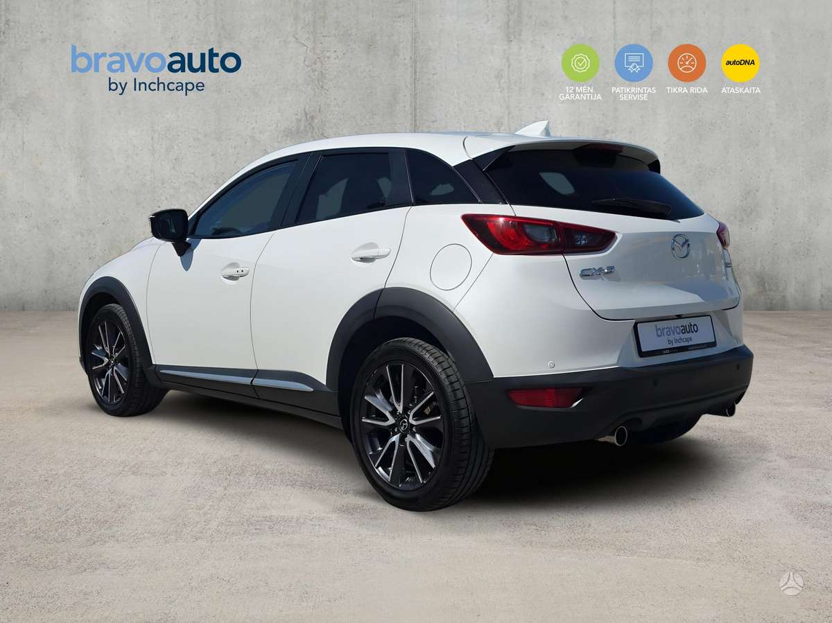 Mazda CX-3, 2.0 l., off-road / crossover