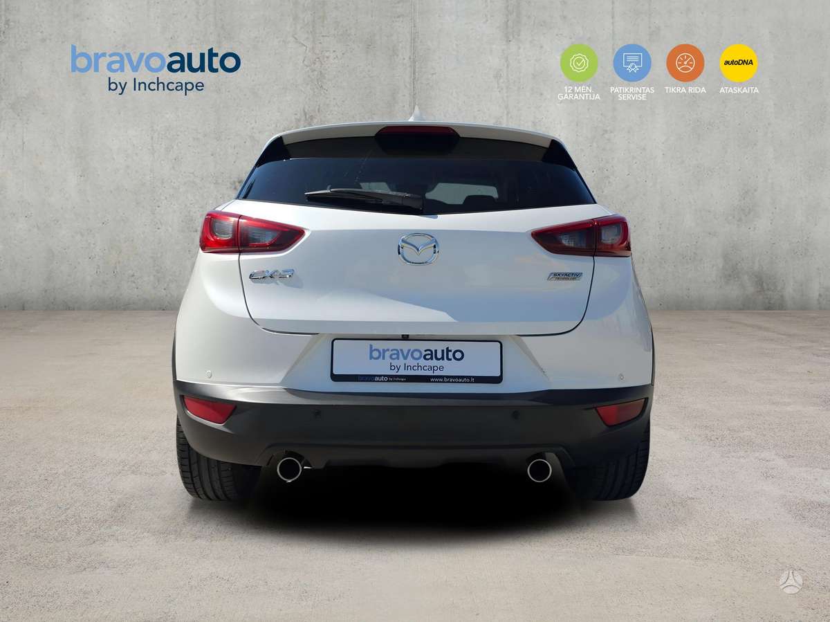 Mazda CX-3, 2.0 l., off-road / crossover