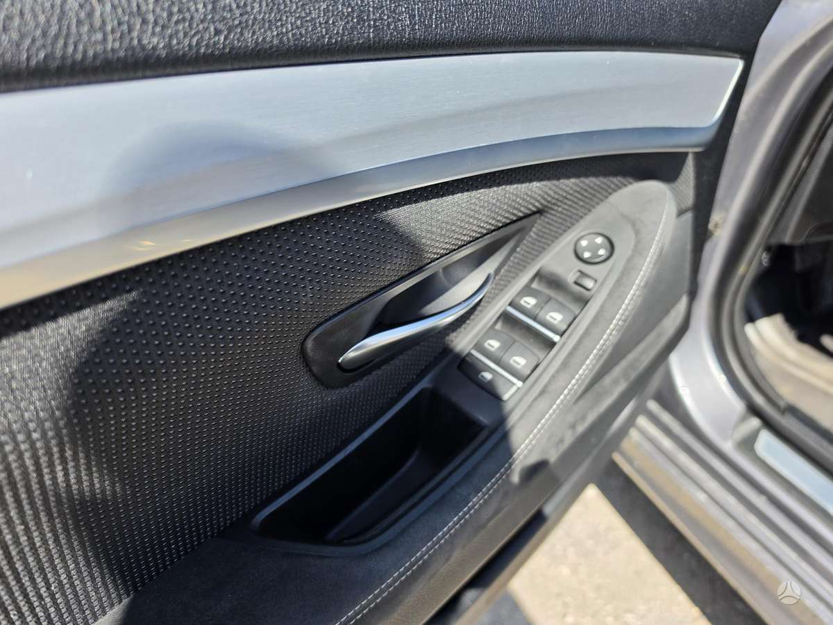 BMW 520, 2.0 l., Универсал