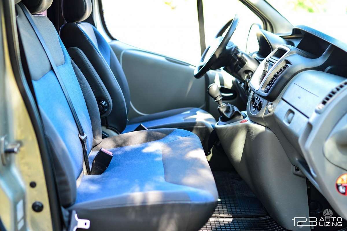Renault Trafic - 9