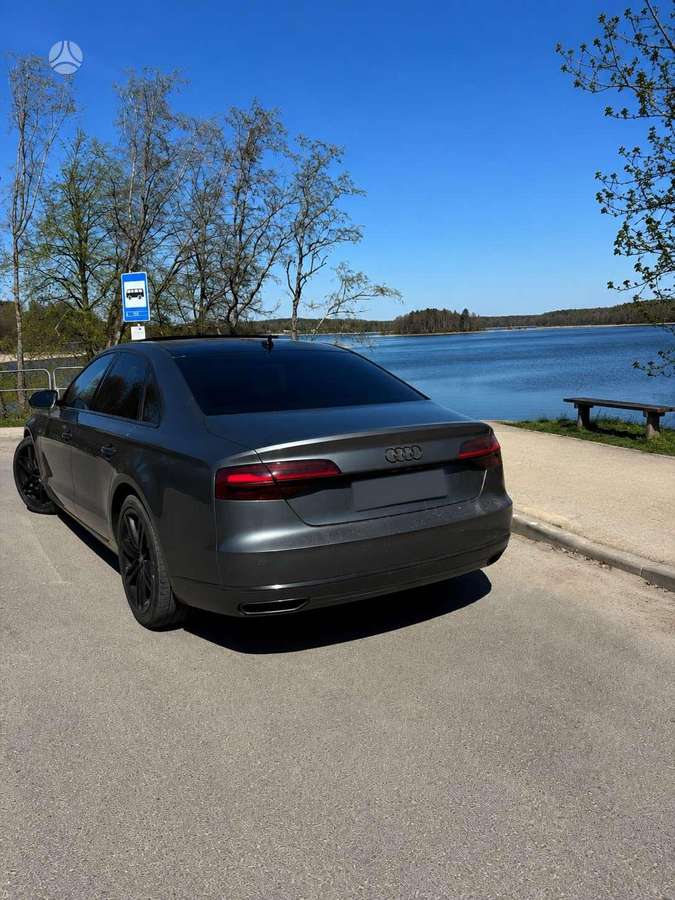 Audi A8 L, 4.0 l., Седан