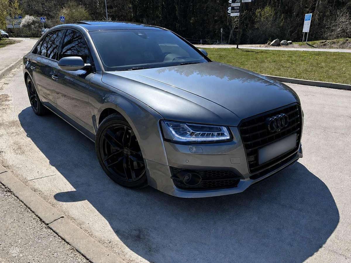 Audi A8 L, 4.0 l., Седан