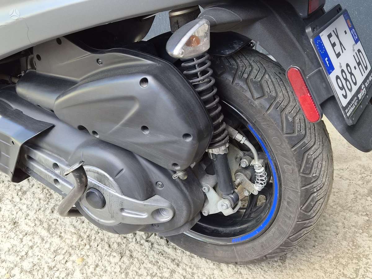 Piaggio MP3 500cc, мотороллеры / мопеды