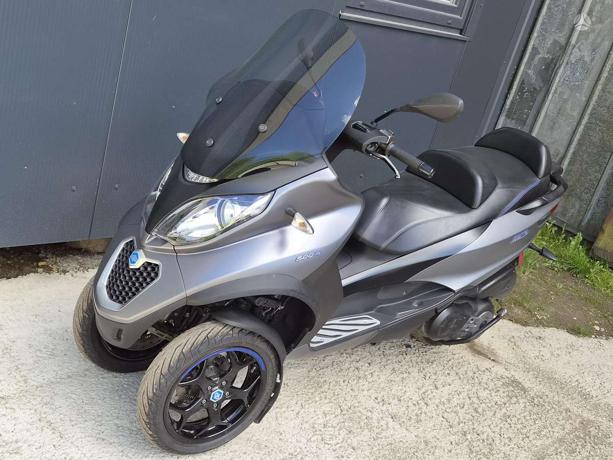 Piaggio MP3 500cc, scooters / mopeds
