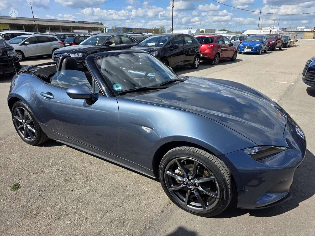 Mazda MX-5, 2.0 l., Кабриолет