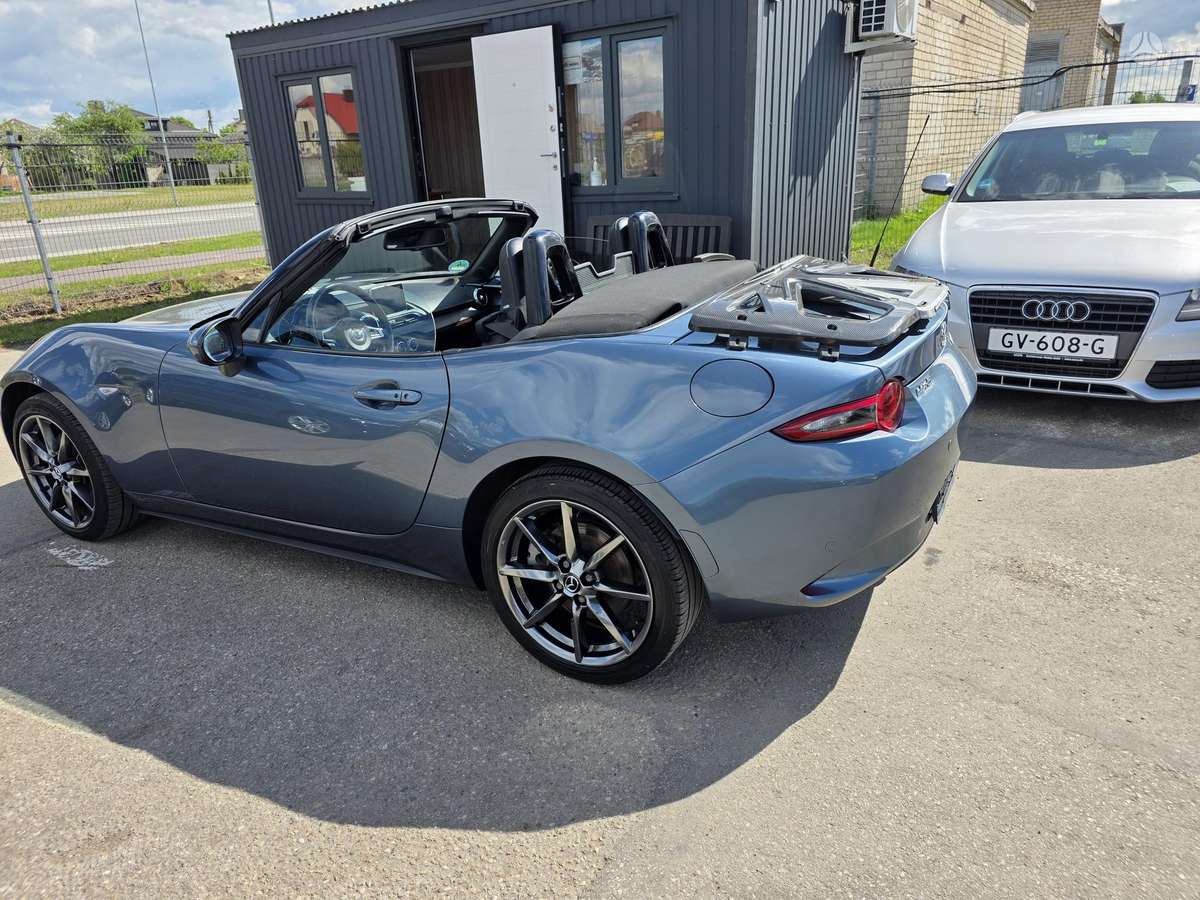 Mazda MX-5, 2.0 l., Кабриолет