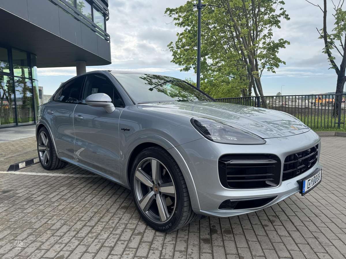 Porsche Cayenne Coupe - 4