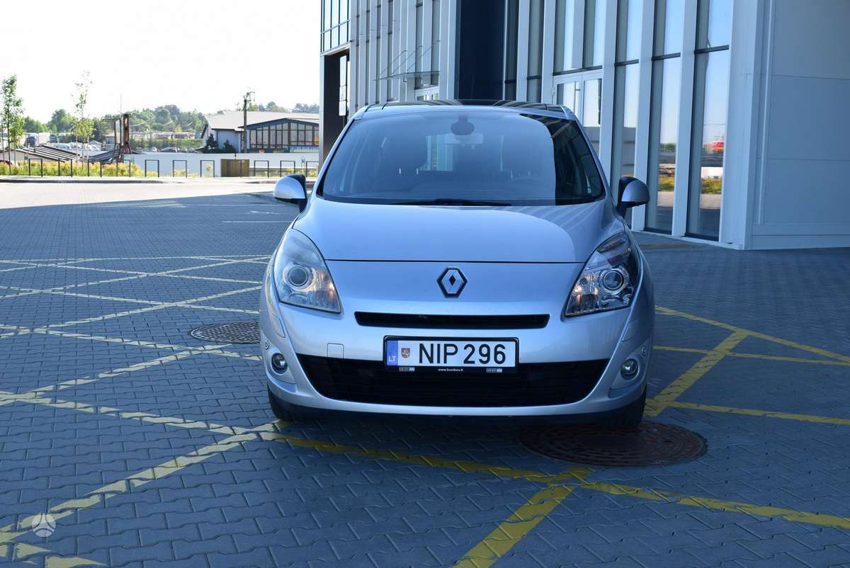 Renault Grand Scenic - 2