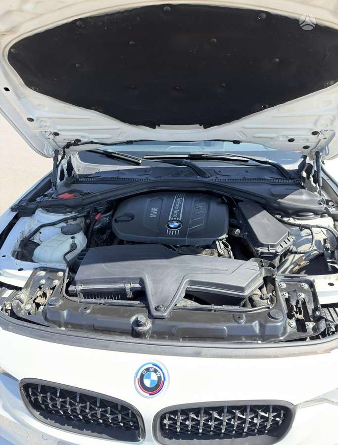 BMW 320, 2.0 l., wagon