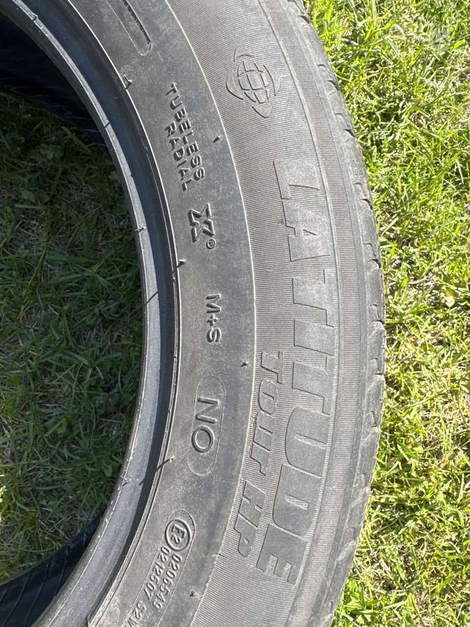 Michelin, vasarinės 255/55 R18