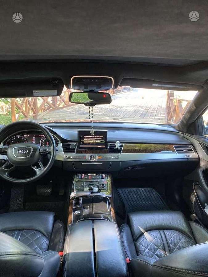 Audi A8, 4.2 l., saloon / sedan