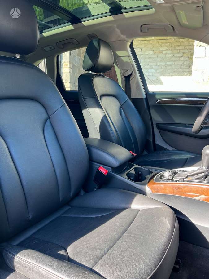 Audi Q5, 3.2 l., Внедорожник / Кроссовер
