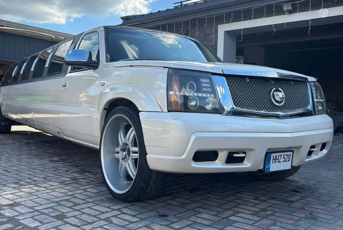 Cadillac Escalade, Лимузин
